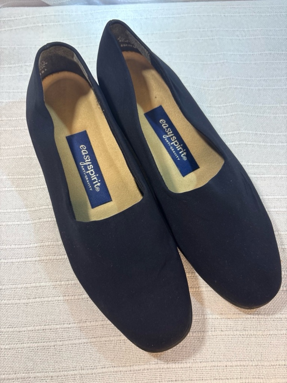 Easy Spirit Anti-Gravity Women's Black Slip-On Flats Fabric Canvas 8.5 M